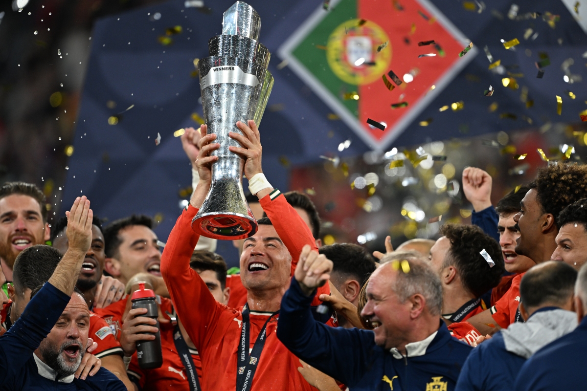 葡超赛程吃紧；AC米兰集结日绝杀压哨；态度坚定；身体对抗强度拉满(程野霸王串完整视频)